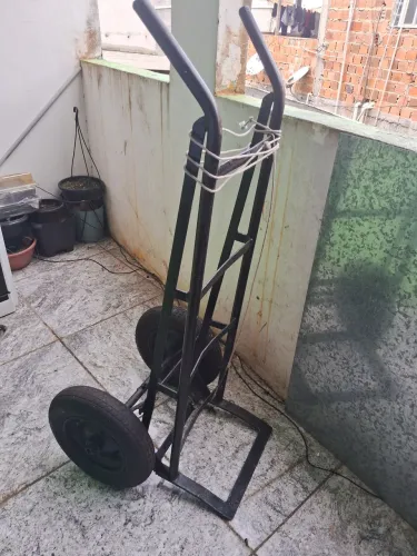 Vendo carrinho de carga
