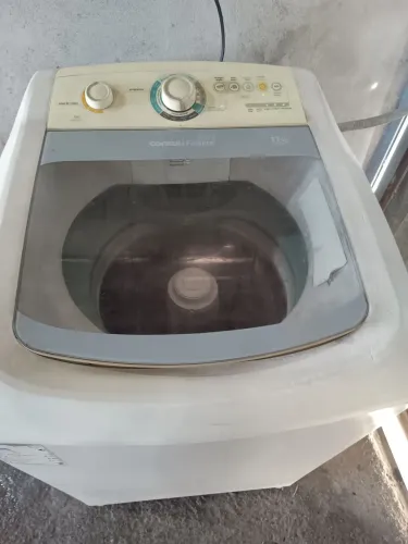 Máquina de lavar roupa
