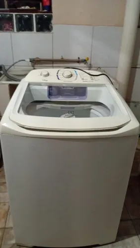 Vendo máquina 16 kilos automática