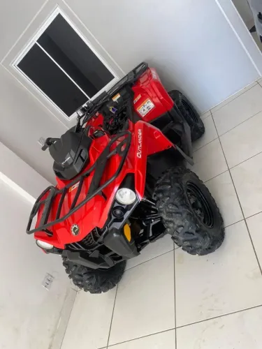 Quadriciclo can am 570 revisado 2020
