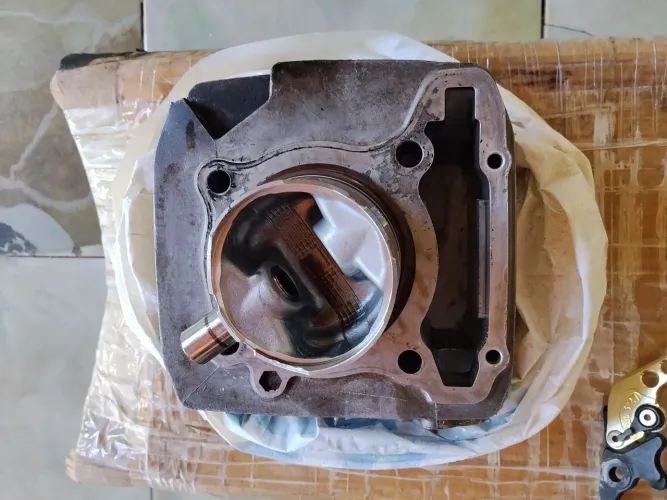Vendo kit cilindro cb 300r e painel e manetes