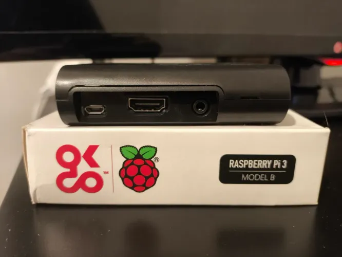 Raspberry Pi 3 Model B - Kit Completo + Batocera instalado