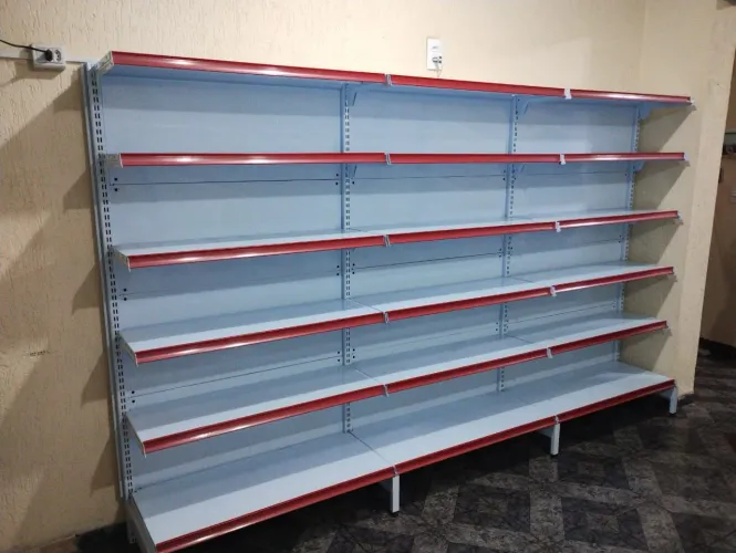 Gondulas para loja (largura: 2,85m; altura: 1,7m; profundidade: 0,4m