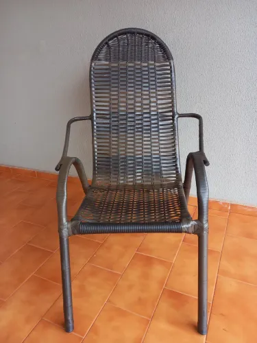 Cadeiras área externa vendo/ vendidas 