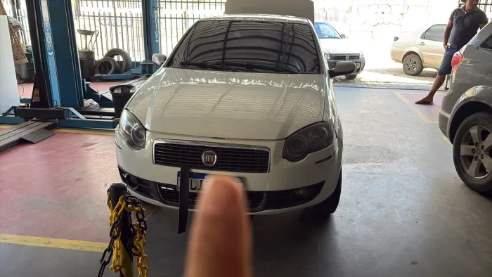 Fiat Siena Tetrafuel 1.4 MPI Fire Flex 8V 4P 2009