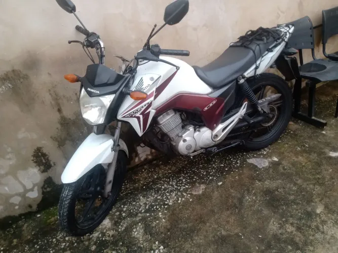 Titan 150