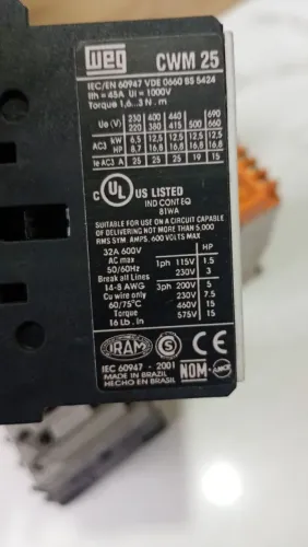Contatores Weg semi novas