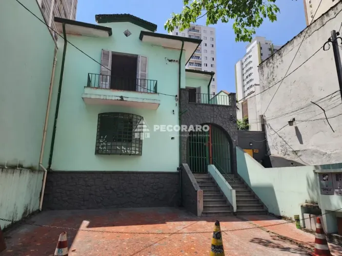 Loja para locação na Rua Cristiano Viana, Pinheiros, SP