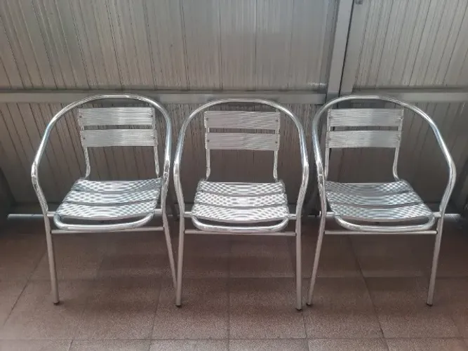 Cadeira de alumínio whatsapp *