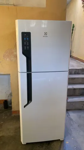 GELADEIRA ELECTROLUX LINDA