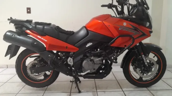 Suzuki DL 650 V-strom 2011
