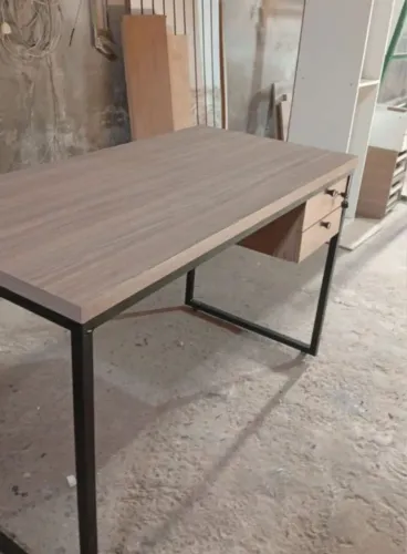 Mesa 100% MDF