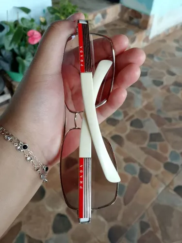 Oculos vintage prada
