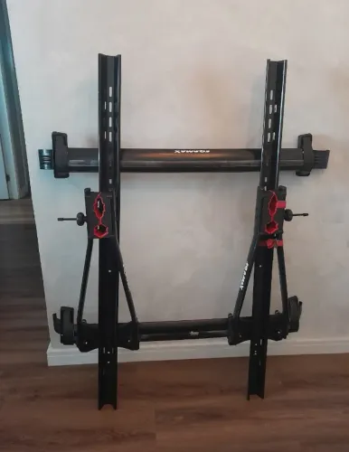 Dois suportes de bike e rack