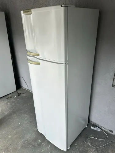 Vendo geladeira
