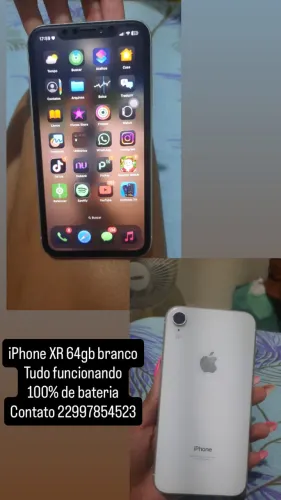 iPhone XR 