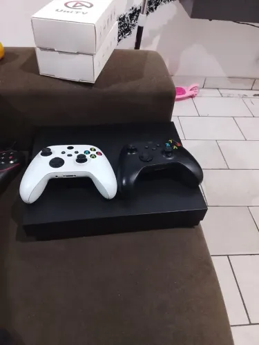 Xbox One X