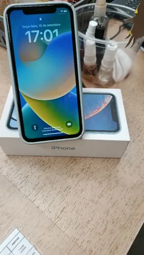 iPhone modelo XR pouco tempo de uso