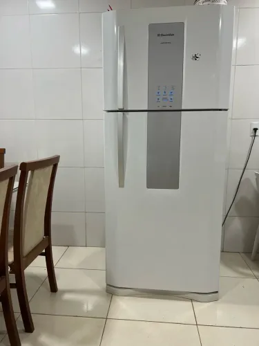 Geladeira 500 litros Electrolux duas portas 