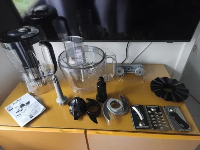 Multiprocessador de Alimentos Philco 1700W Preto PMP1600P 9 em 1 SEMI NOVO