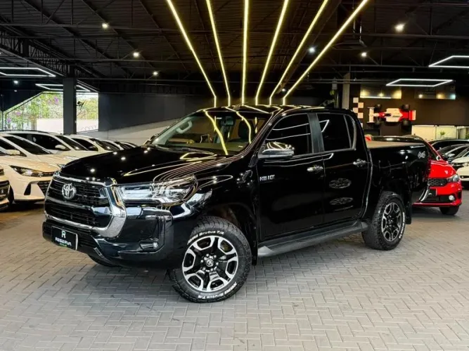 Toyota Hilux CD SRV 4X4 2.8 TDI Diesel Aut. 2024