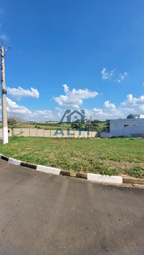 Casa em condomínio fechado em Tatuí-SP