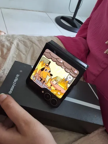 Z flip 7 fe 256 gb
