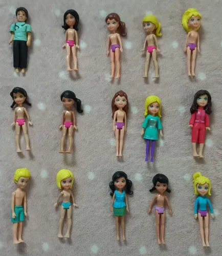 Pollys Kit com roupas lote B