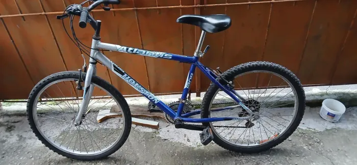 Bicicleta Houston Atlantis Land Aro 24 ? 21 Marchas