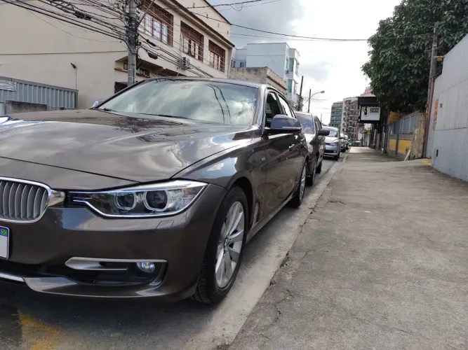 BMW 320I A Modern/sport TB 2.0/a.flex 16V 4P 2013