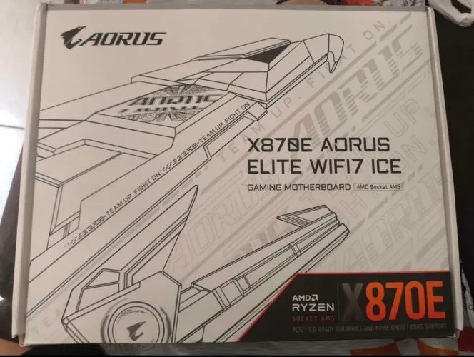 Placa mãe x870e WHITE zera