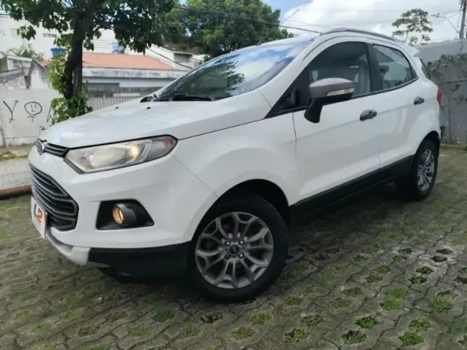 Ford Ecosport Freestyle 1.6 16V Flex 5P 2014