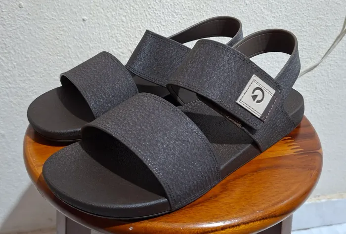 Sandália nova Cartago 40