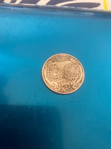 Moeda antiga 2mil reis centenário da Independência 1822 a 1922
