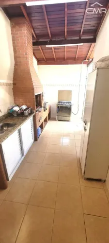 Casa em excelente localização, a 80 metros Rio das Pedras, próximo ao Arena Atac