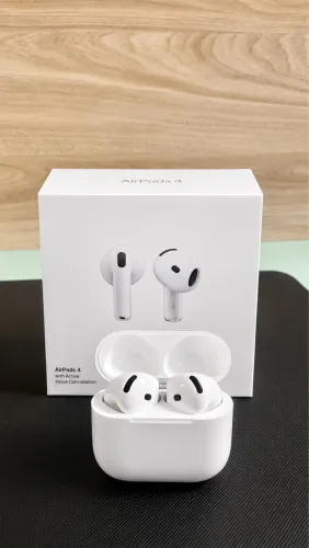 Fone de ouvido AirPods 4 original 