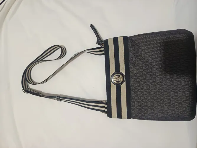 Bolsa Victor Hugo