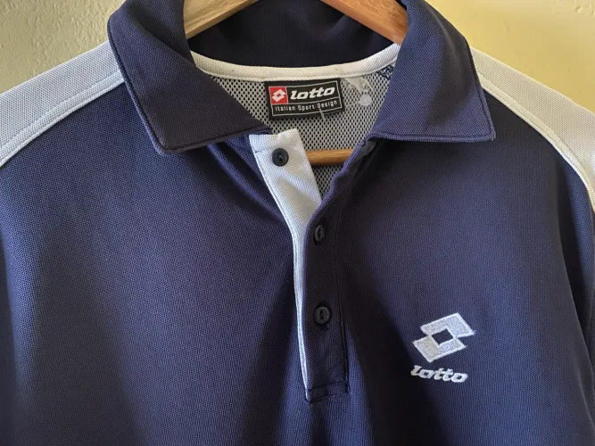 Camisa gringa estado de nova lotto azul e branca GG