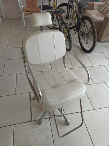 Cadeira para maquiagem
