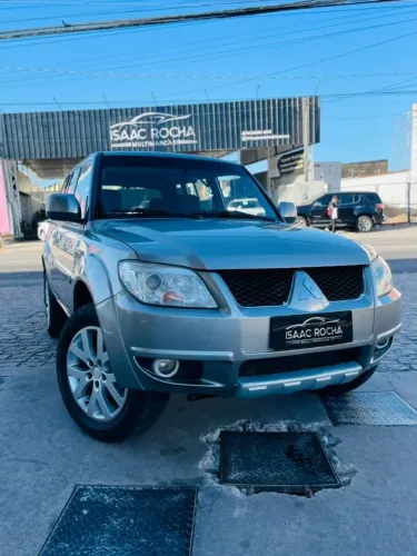 Mitsubishi Pajero TR4 2.0/ 2.0 Flex 16V 4X4 Mec. 2012