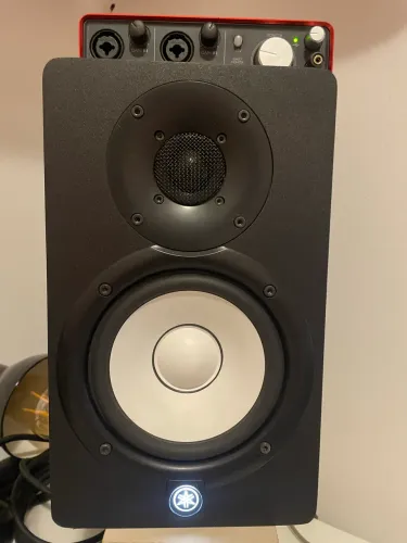 Monitores de Áudio Yamaha Hs5