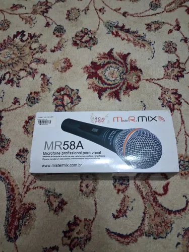 Microfone profissional MisteRNIX MR58A