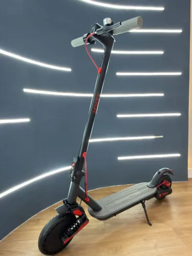 Patinete Elétrico - Com Suspensão e Freio a Disco