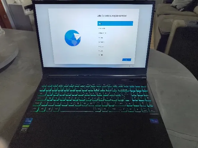 Avell A70 MOB 3050 i7-11800H RTX 3050 4GB 64GB RAM SSD 250GB