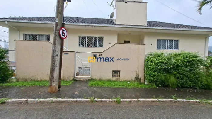 Apartamento de 1 dormitório localizado no bairro Fazenda, em Itajaí