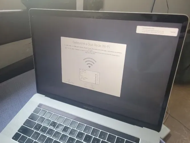 MacBook Pro 15 2017 i7 16GB 256GB Touch Bar A1707 - Com Defeito