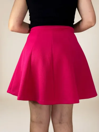 Saia evasê pink tam g