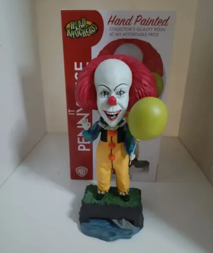 Pennywise Head Knockers Neca 