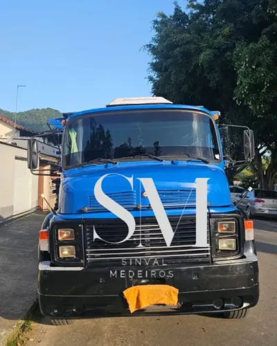 Mercedes Benz 1516