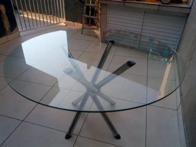 Vendo mesa de vidro